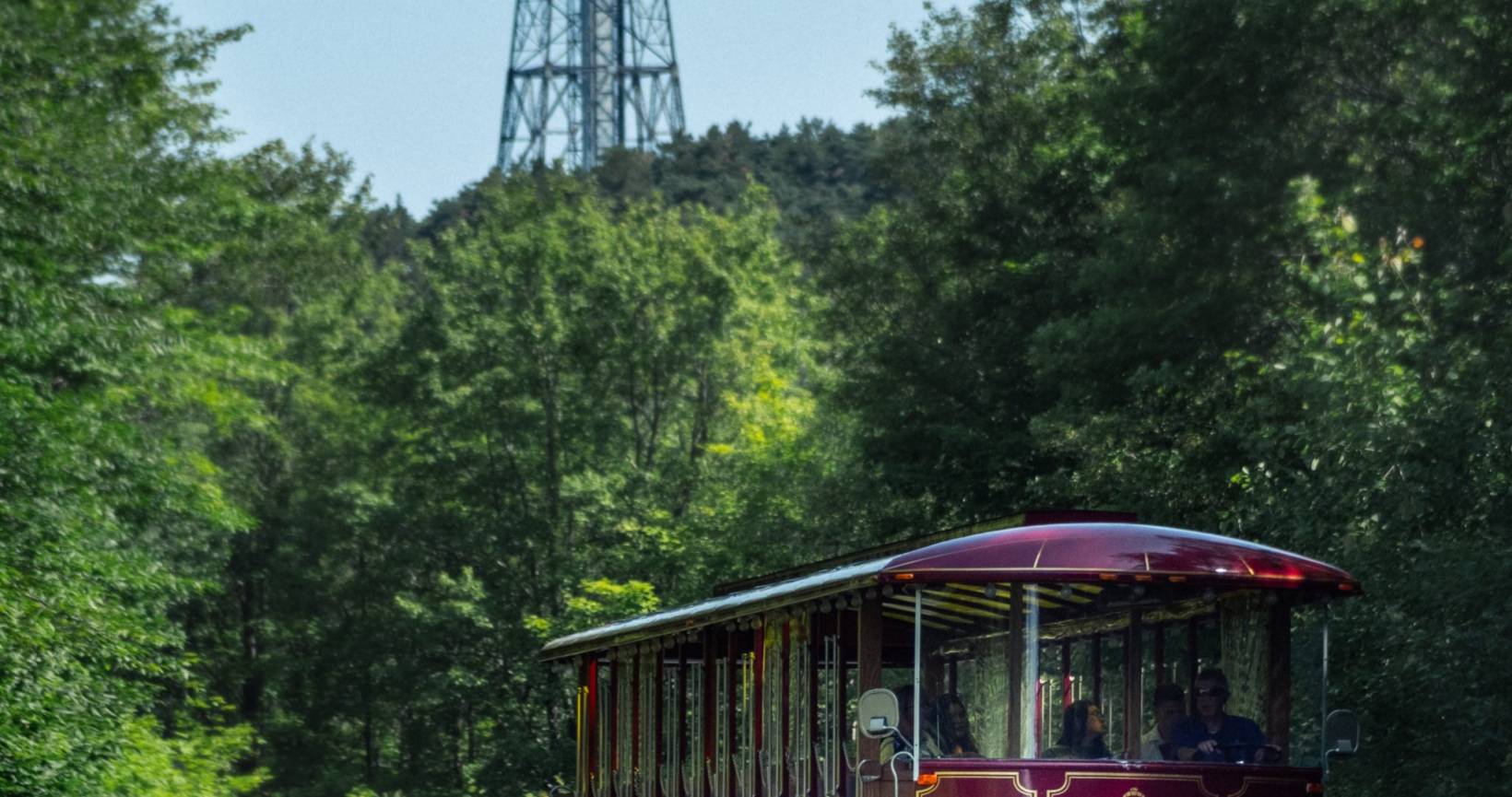 Visite guidée de la ville de Shawinigan à bord d’un autobus de style tramway